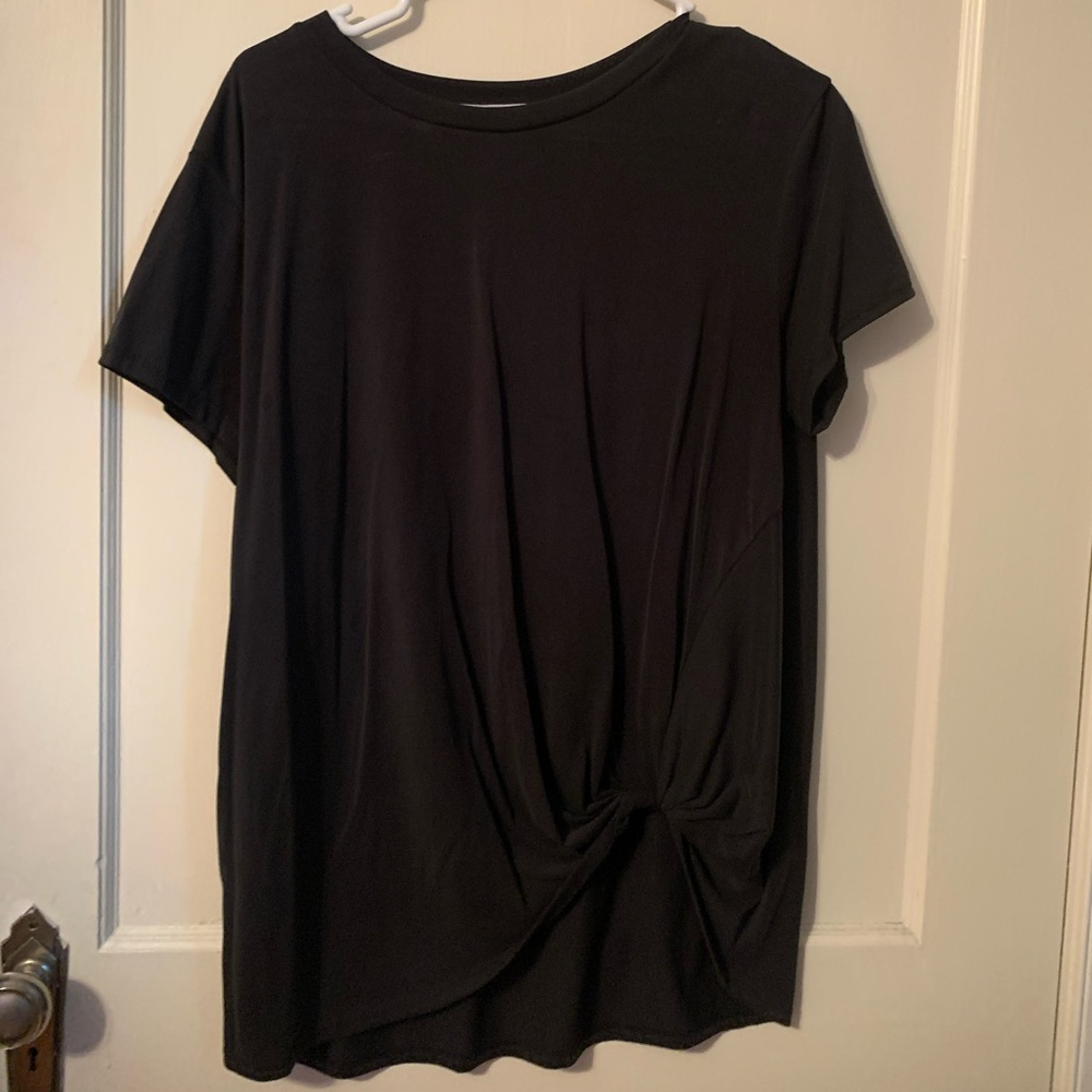 Cool Black gathered Tee Medium Super Soft and light made in u.s.a.